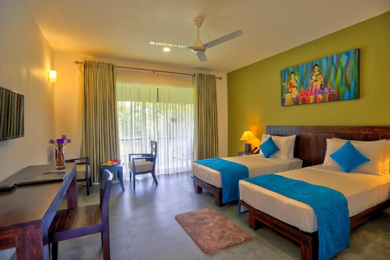 Tropical Life Resort And Spa Dambulla Bagian luar foto