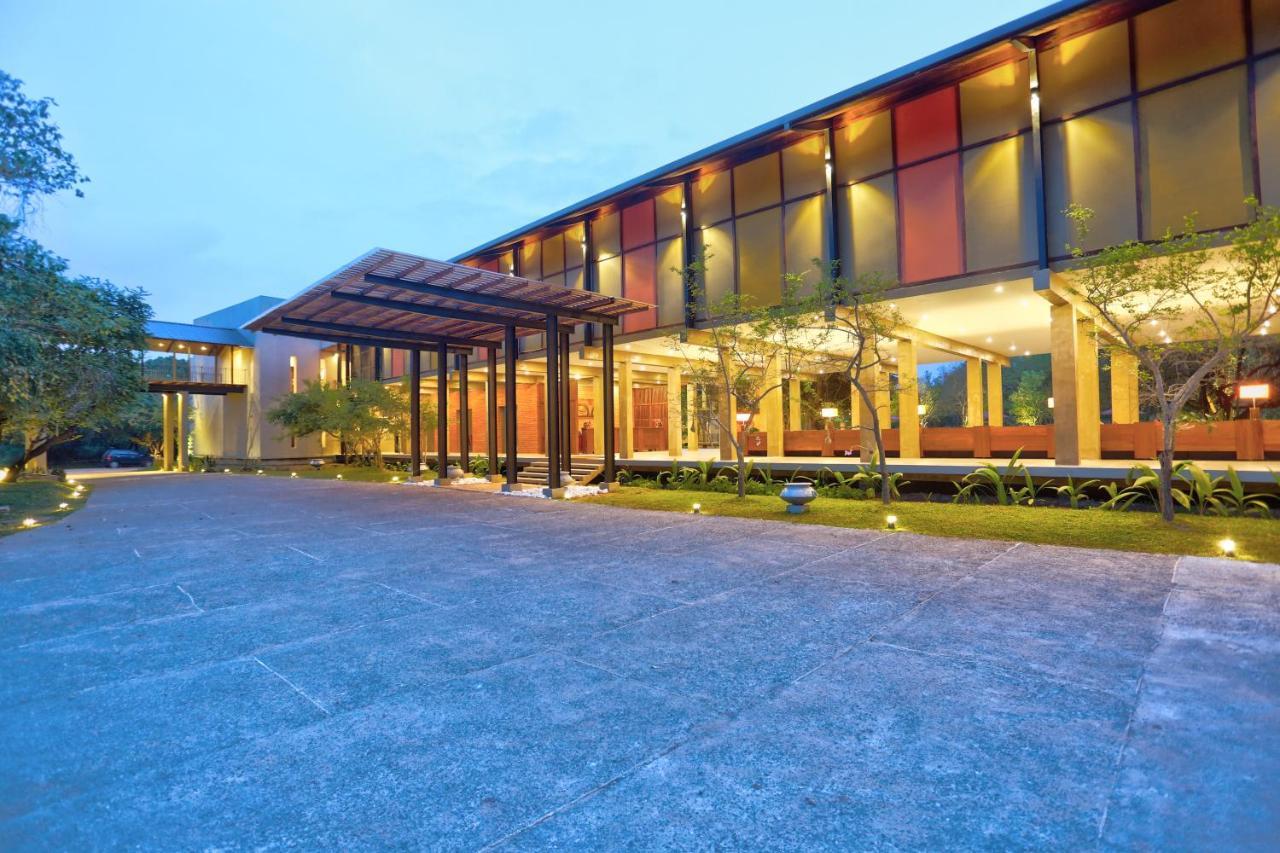 Tropical Life Resort And Spa Dambulla Bagian luar foto