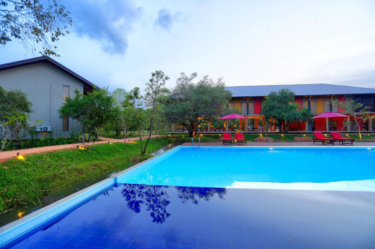 Tropical Life Resort And Spa Dambulla Bagian luar foto