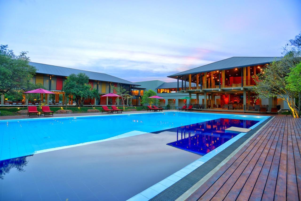 Tropical Life Resort And Spa Dambulla Bagian luar foto