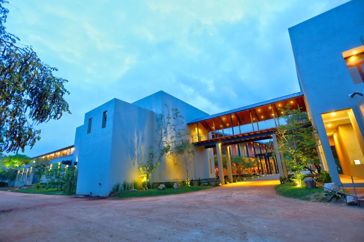 Tropical Life Resort And Spa Dambulla Bagian luar foto